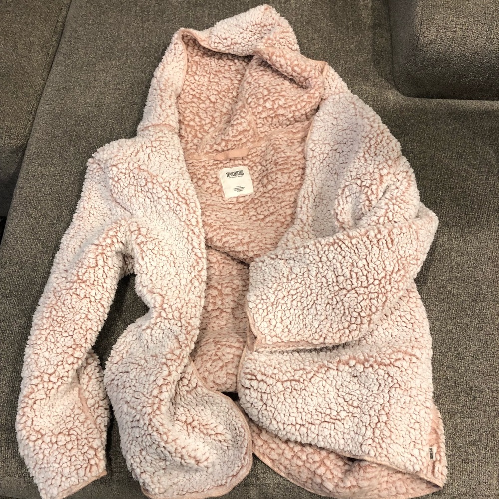VS PINK Fuzzy Robe